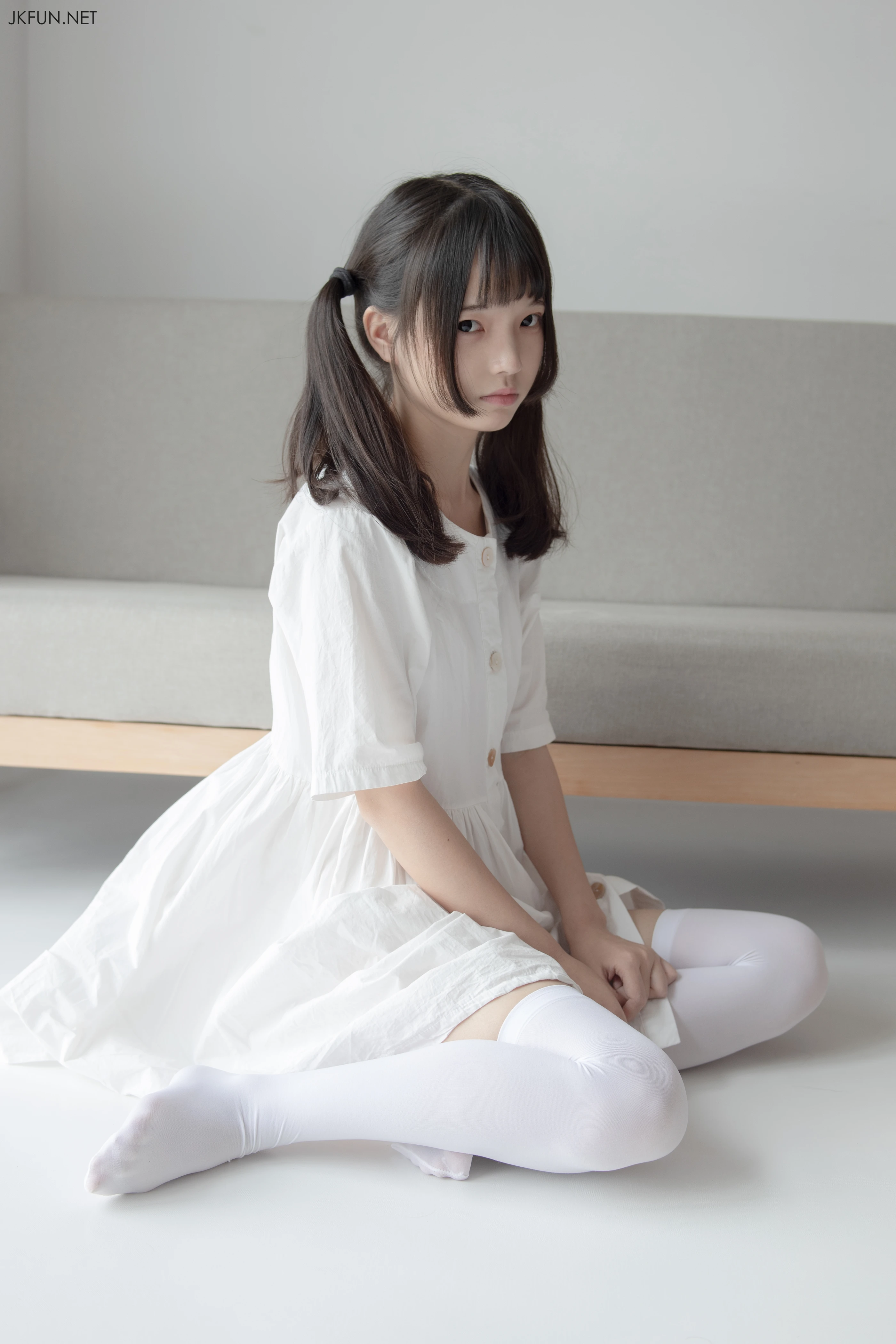 森萝财团 [JKFUN-014] 默陌 白衣飘飘的年代 [91P 1V]插图2